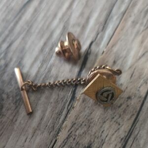 Vintage Gold-Tone Tie Tack with Chain